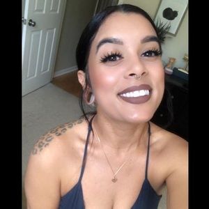 Meet your Posher, Tiera